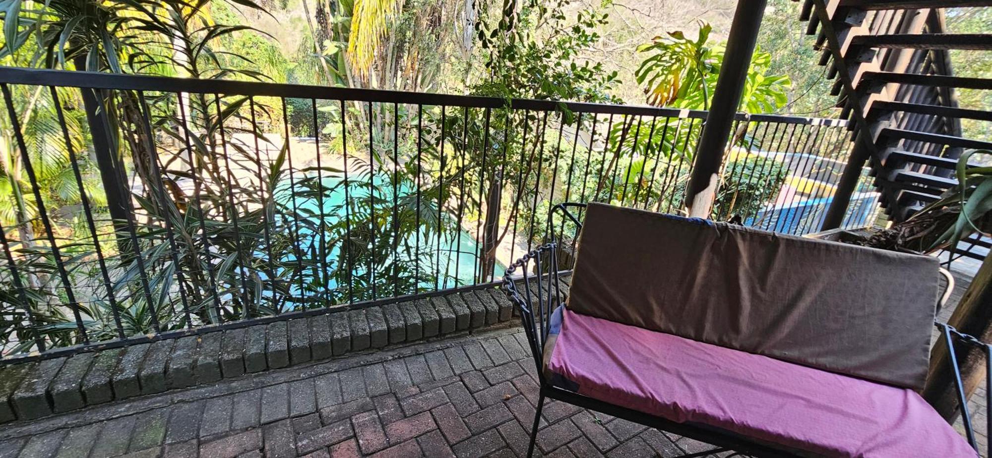 Old Vic Travellers Inn Nelspruit Mbombela Esterno foto
