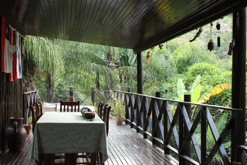 Old Vic Travellers Inn Nelspruit Mbombela Esterno foto